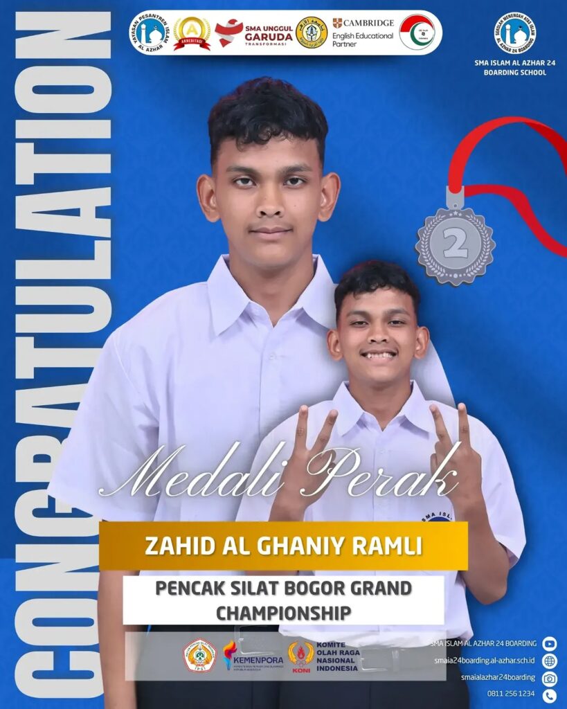 Zahid Al Ghaniy Ramli murid SMA Islam Al Azhar 24 Boarding School meraih medali perak Pencak Silat Bogor Grand Championship.